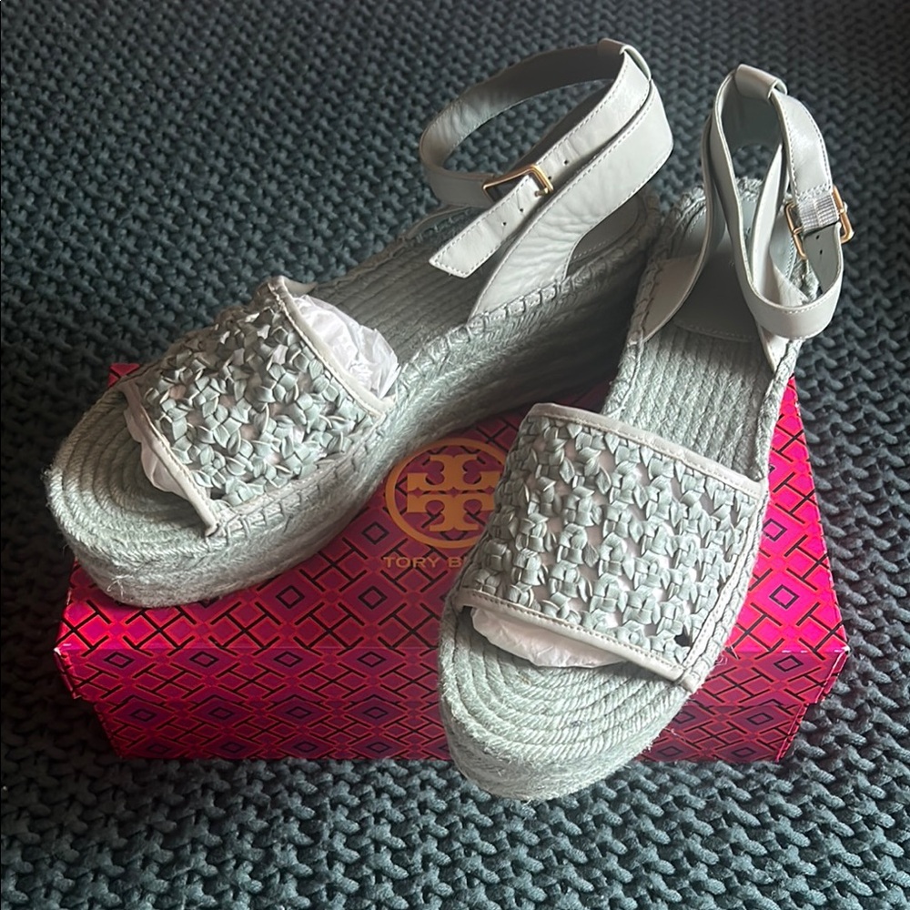 NWT Tory Burch Women's Gray Woven Espadrille Sandals SIZE 10